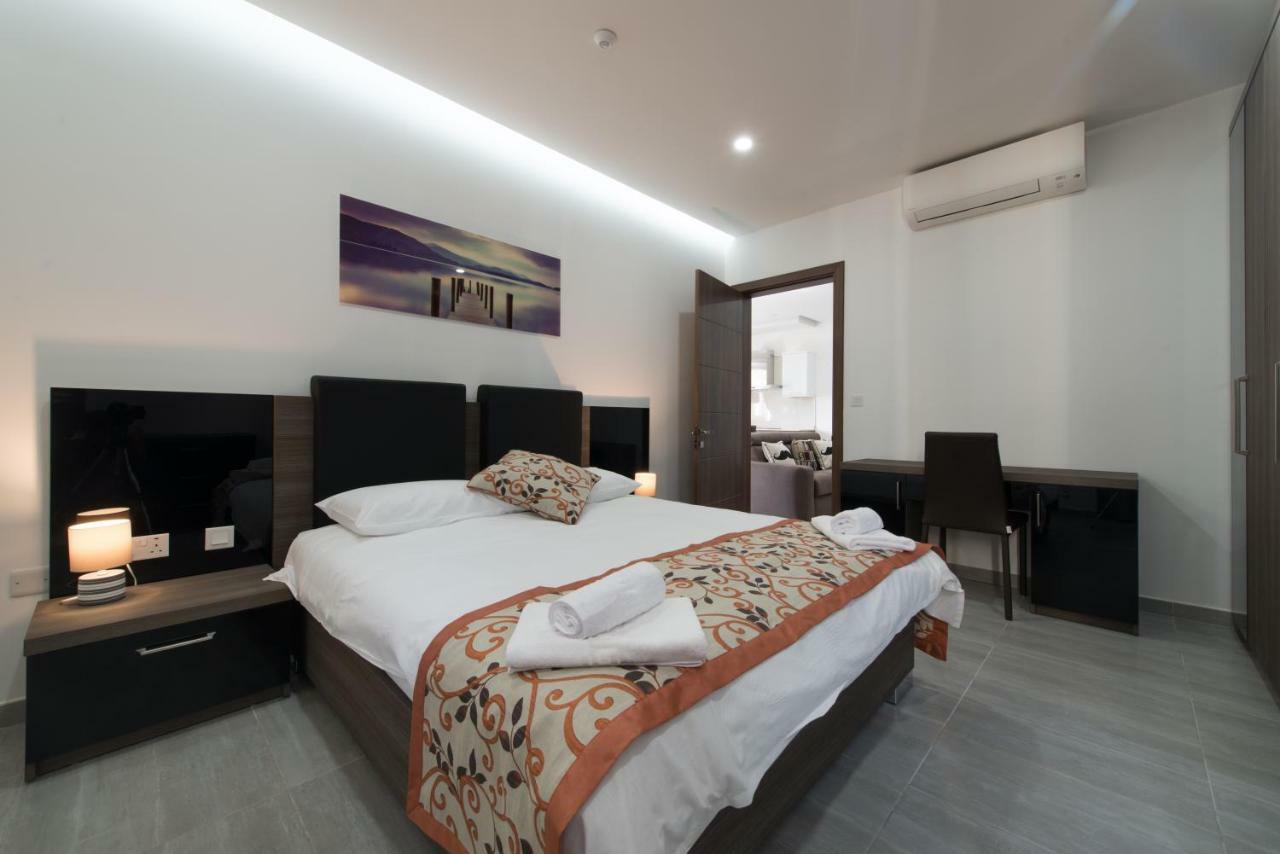 Hacienda Apartments Sliema Bagian luar foto